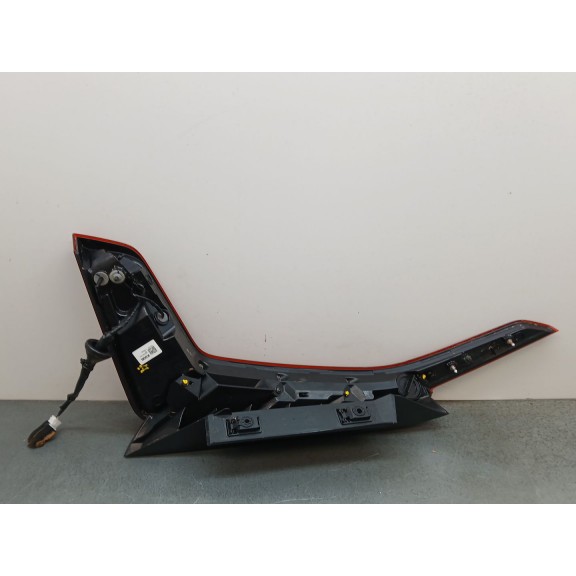 Recambio de piloto trasero derecho para kia niro ii (sg2) 1.6 gdi hybrid referencia OEM IAM 92402AT000  