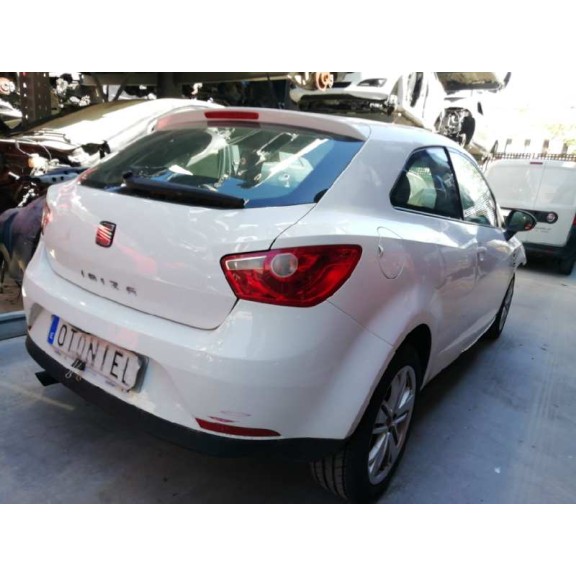 seat ibiza (6j5) del año 2008
