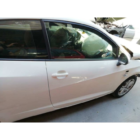 seat ibiza (6j5) del año 2008