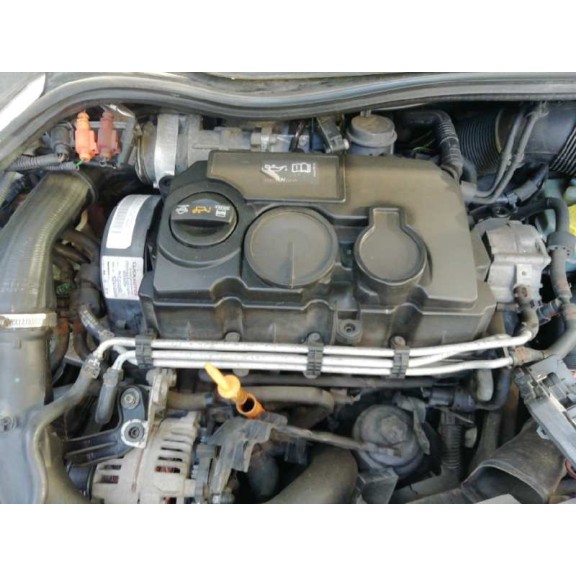 seat ibiza (6j5) del año 2008