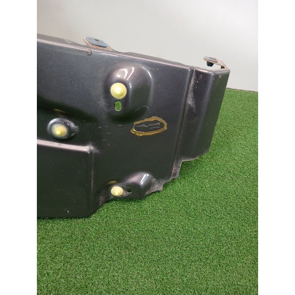 Recambio de aleta delantera derecha para land rover discovery 4.4 v8 cat referencia OEM IAM   