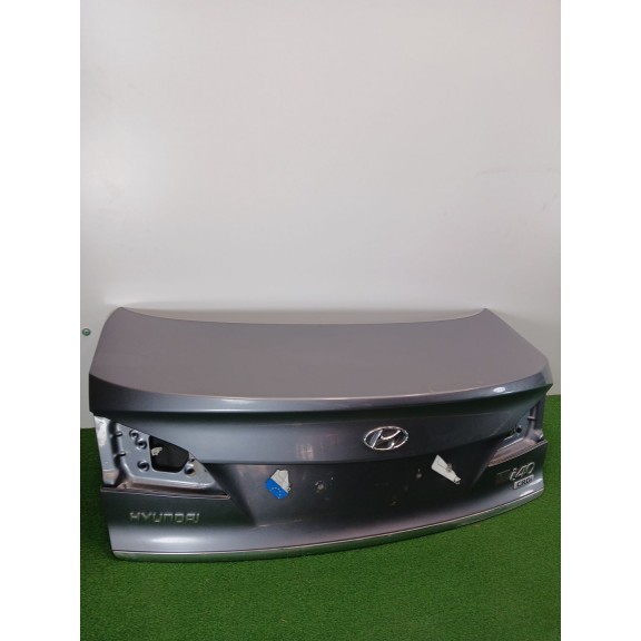 Recambio de tapa maletero para hyundai i40 comfort referencia OEM IAM   