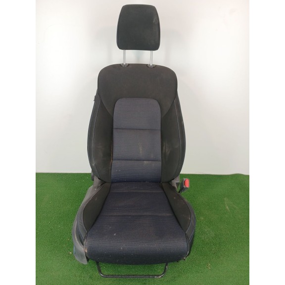 Recambio de asiento delantero derecho para hyundai tucson (tl, tle) 1.7 crdi referencia OEM IAM   