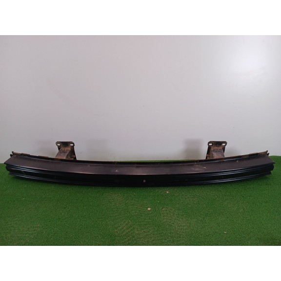 Recambio de refuerzo paragolpes delantero para land rover discovery 4.4 v8 cat referencia OEM IAM   
