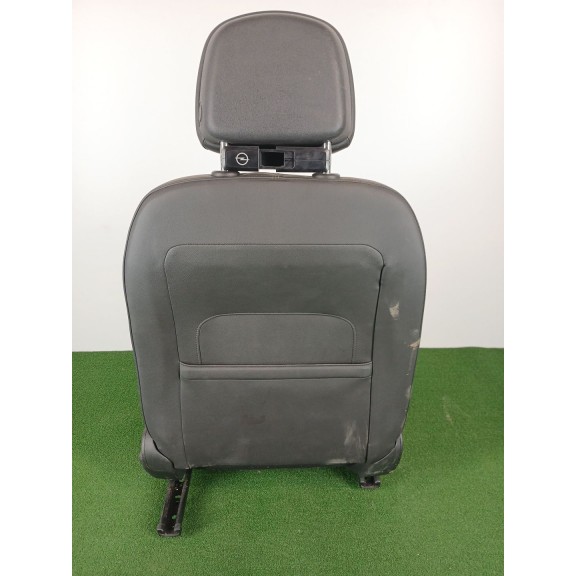 Recambio de asiento delantero izquierdo para opel insignia berlina excellence referencia OEM IAM   