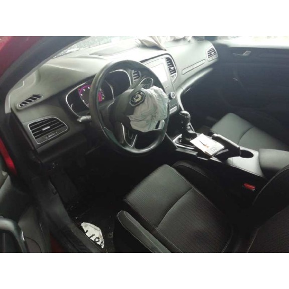 renault megane iv berlina 5p del año 2017