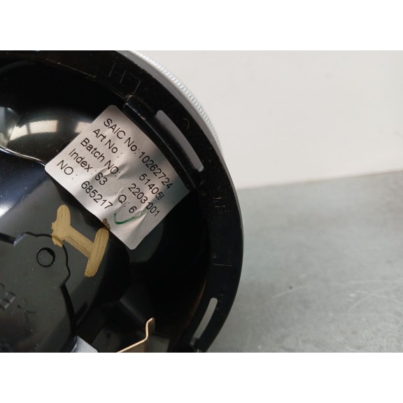 Recambio de aireador para mg zs luxury referencia OEM IAM 10262724  