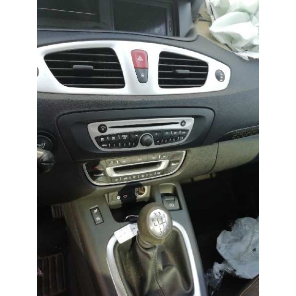 renault scenic iii del año 2009