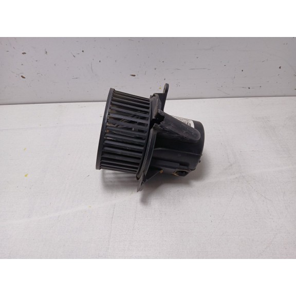 Recambio de motor calefaccion para peugeot 307 sw (3h) 1.6 hdi 110 referencia OEM IAM PF2A2B9506  