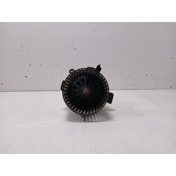 Recambio de motor calefaccion para peugeot 307 sw (3h) 1.6 hdi 110 referencia OEM IAM PF2A2B9506  