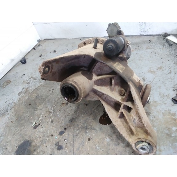 Recambio de diferencial trasero para land rover discovery 4.4 v8 cat referencia OEM IAM TVK500062  CAMBIO AUTOMATICO