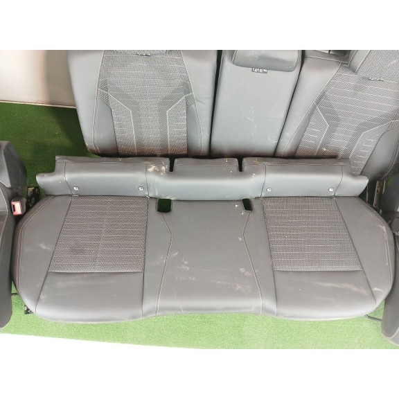 Recambio de juego asientos completo para peugeot 3008 iii hybrid motor hn09 referencia OEM IAM   