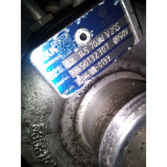 Recambio de turbocompresor para audi a4 ber. (b8) básico referencia OEM IAM 03L145702 R 