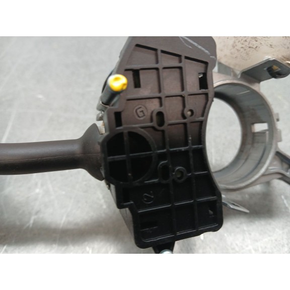 Recambio de mando limpia para mercedes-benz clase b (w245) 200 (245.233) referencia OEM IAM A1695450210 MULTIFUNCION 