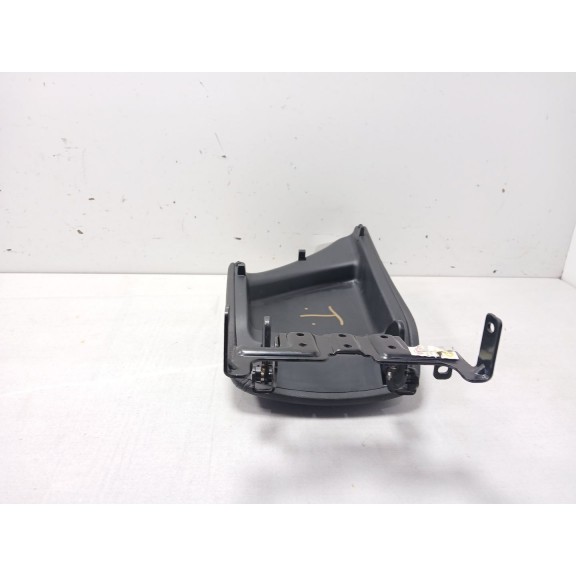 Recambio de apoyabrazos central para hyundai i40 comfort referencia OEM IAM   