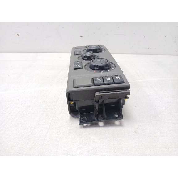 Recambio de mando climatizador para land rover discovery 4.4 v8 cat referencia OEM IAM JFC000687WUX  