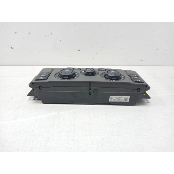 Recambio de mando climatizador para land rover discovery 4.4 v8 cat referencia OEM IAM JFC000687WUX  