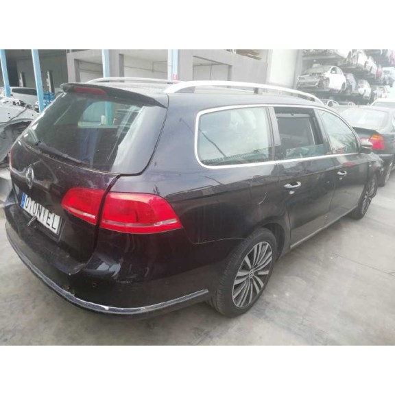 volkswagen passat variant (365) del año 2011