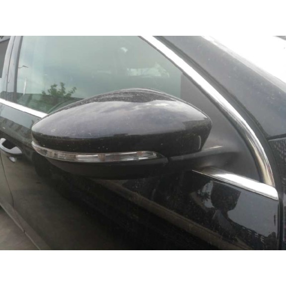 volkswagen passat variant (365) del año 2011