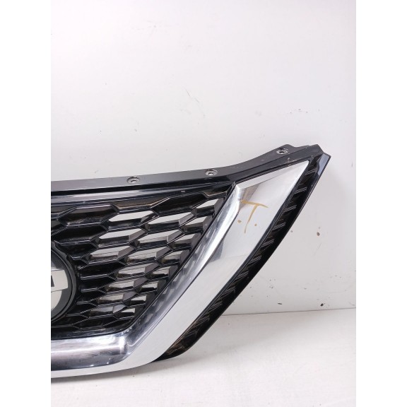 Recambio de rejilla delantera para nissan qashqai ii suv (j11, j11_) 1.3 dig-t referencia OEM IAM 623104EA1A  