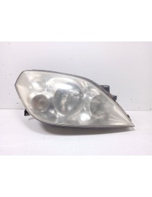 Recambio de faro derecho para nissan primera (p12) 1.6 referencia OEM IAM 237640  