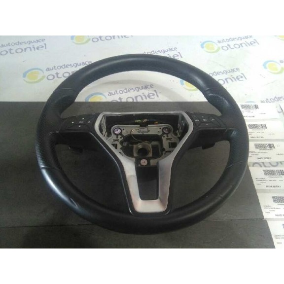 Recambio de volante para mercedes-benz clase cla (w117) cla 220 cdi (117.303) referencia OEM IAM  CON MANDOS 3 RADIOS