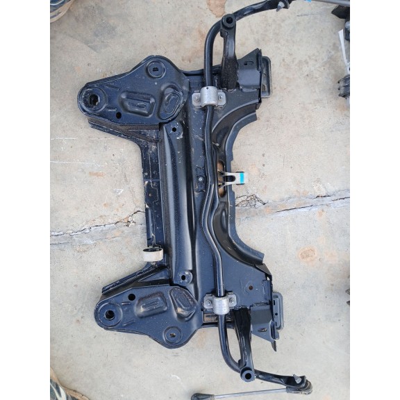 Recambio de puente delantero para peugeot 2008 ii (ud_, us_, uy_, uj_, ur_, uc_) 1.2 puretech 100 referencia OEM IAM   