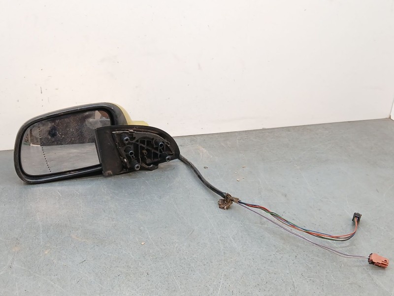 Recambio de retrovisor izquierdo para peugeot 307 cc (3b) 2.0 16v referencia OEM IAM E9014145  