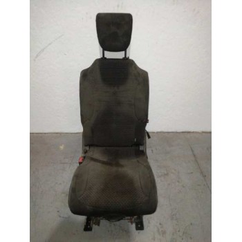 ASIENTO TRASERO IZQUIERDO ISOFIX