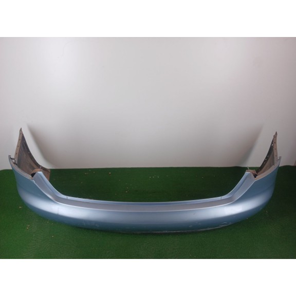 Recambio de paragolpes trasero para audi a4 ber. (b8) básico referencia OEM IAM 8K5807303 CON SENSORES 8K0807521