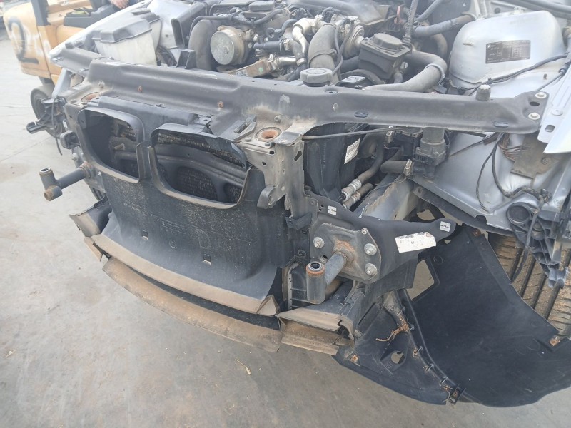 Recambio de panel frontal para bmw 3 touring (e46) 320 d referencia OEM IAM 51717111691  