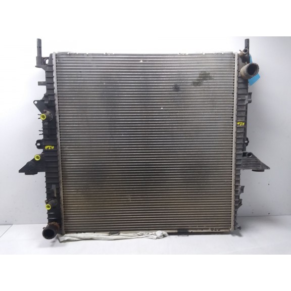 Recambio de radiador agua para land rover discovery 4.4 v8 cat referencia OEM IAM PCC500093  