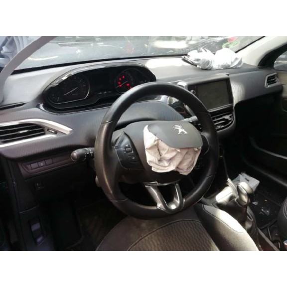 peugeot 208 del año 2016