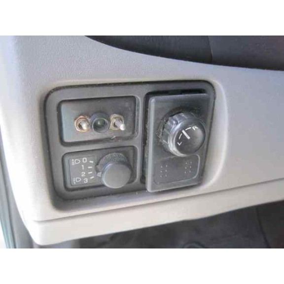 nissan almera (n16/e) del año 2000