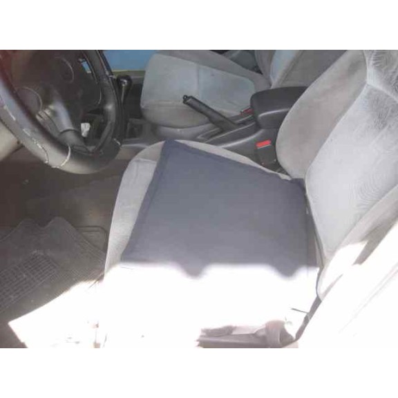 nissan almera (n16/e) del año 2000