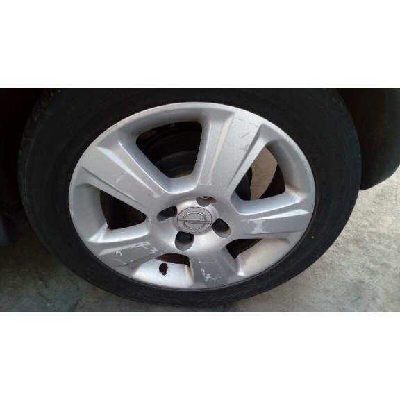 opel corsa c del año 2004