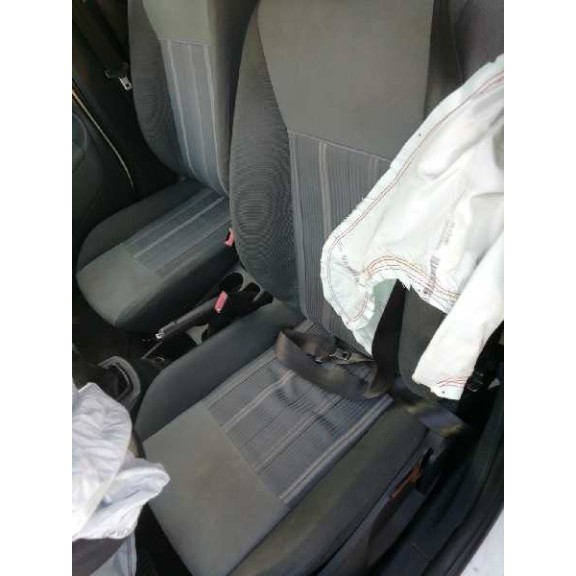 ford fiesta (cb1) del año 2010