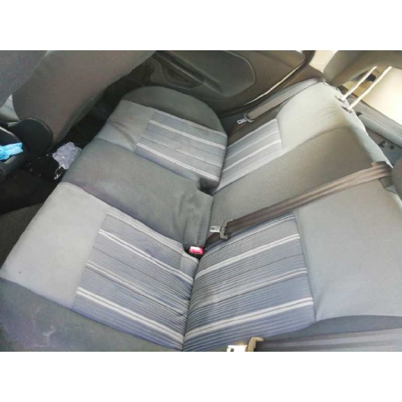 ford fiesta (cb1) del año 2010