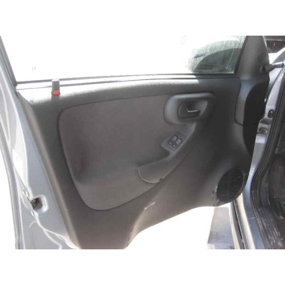 opel corsa c del año 2003