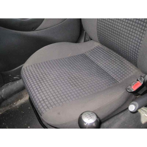 opel corsa c del año 2003