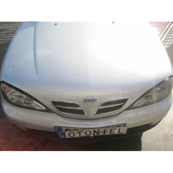nissan primera berlina (p11) del año 2000
