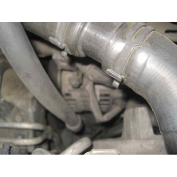 nissan primera berlina (p11) del año 2000