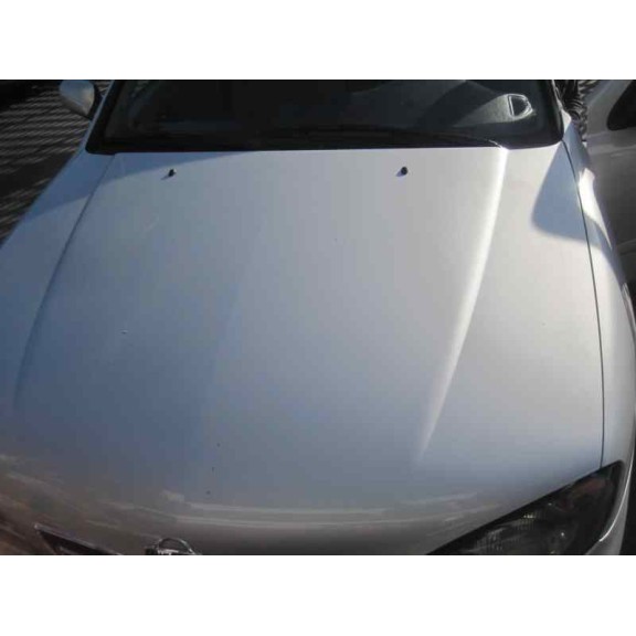 nissan primera berlina (p11) del año 2000