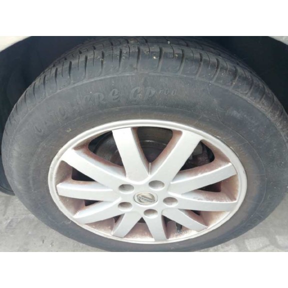 nissan primera berlina (p12) del año 2005