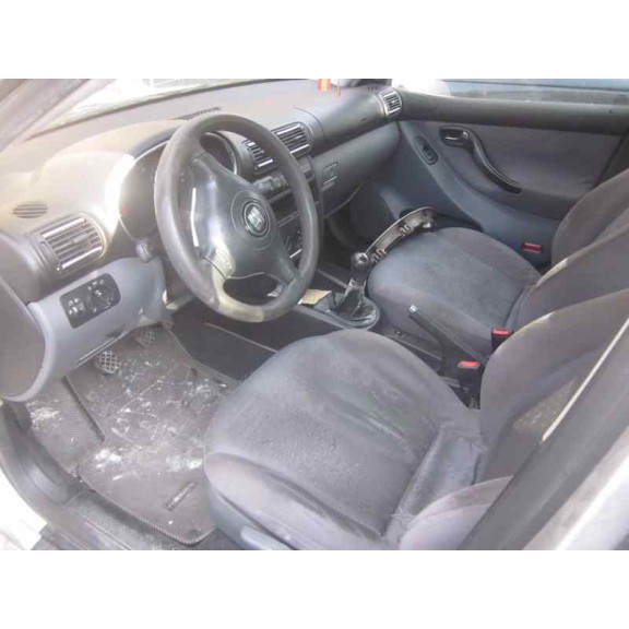 seat toledo (1m2) del año 2001