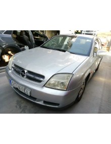 opel vectra c berlina del año 2003