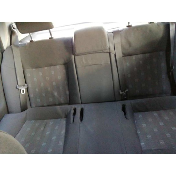 opel vectra c berlina del año 2003