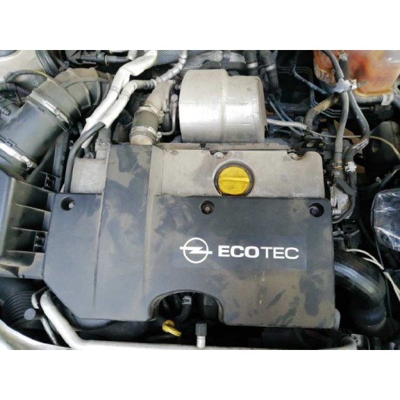 opel vectra c berlina del año 2003