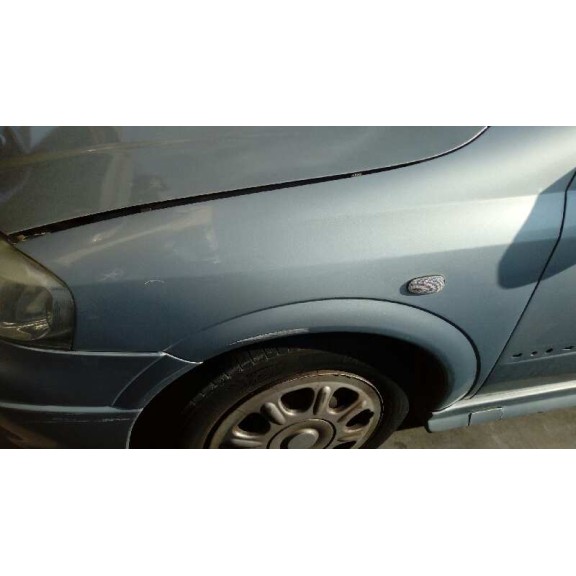 opel astra g berlina del año 2001