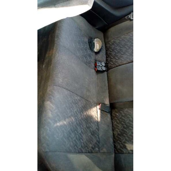 opel astra g berlina del año 2001